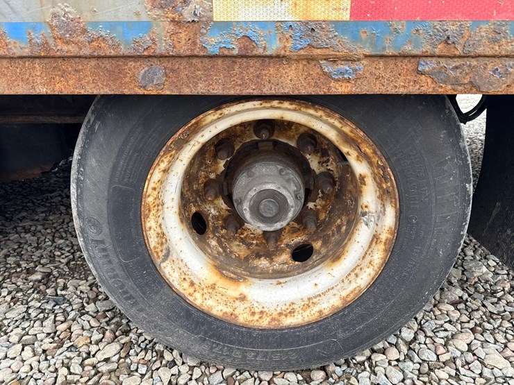 2018-massey-ferguson-8-image-30