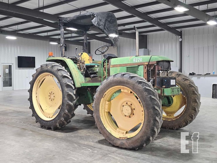 john-deere-6220-image-27