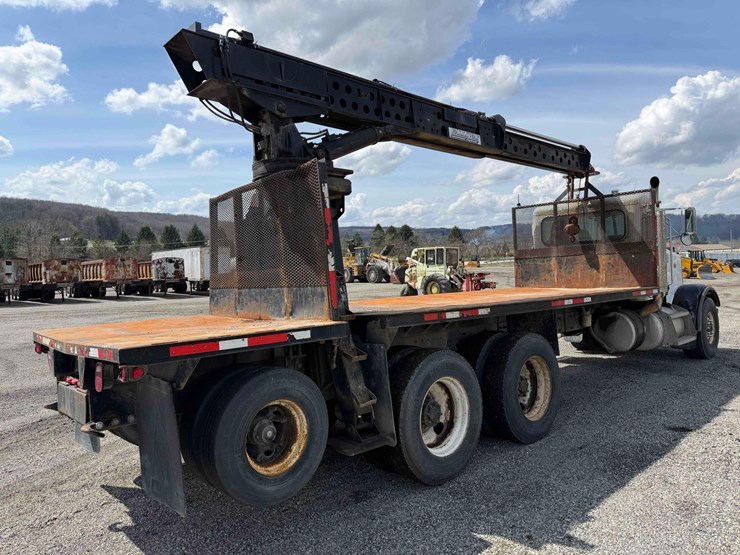 2000-peterbilt-357-image-4