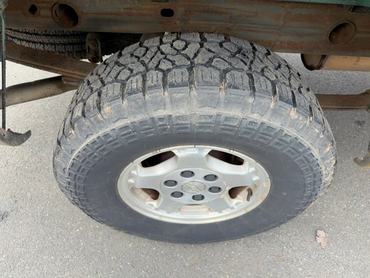 1999-chevrolet-1500-image-9