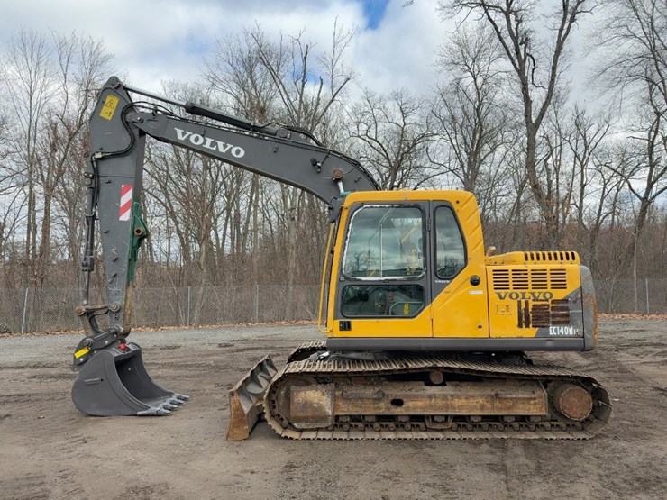 2006-volvo-ec140b-lc-image-2