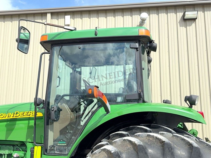 john-deere-200-image-95