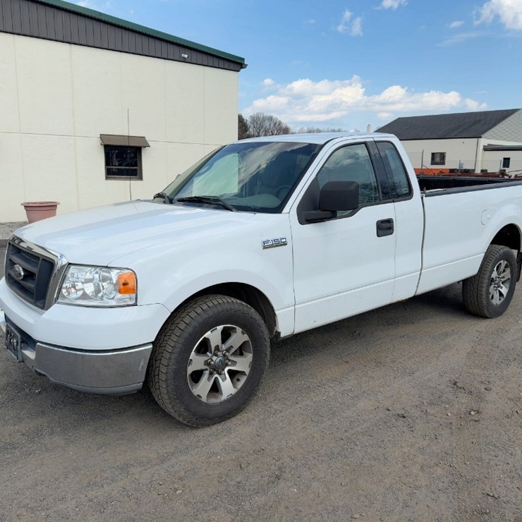 2004 FORD F150 XL