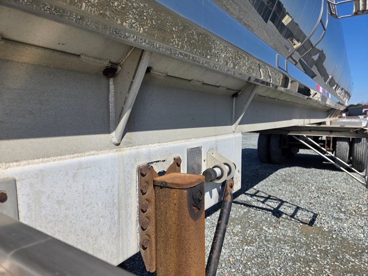 1978-walker-tanker-image-20