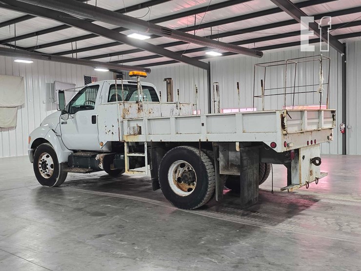 2008-ford-f750-sd-image-4