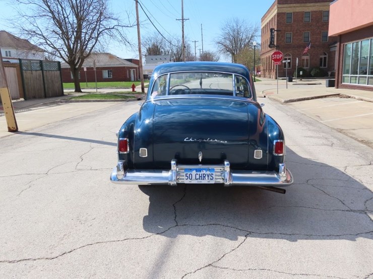 1950-chrysler-windsor-4dr-sedan-image-7