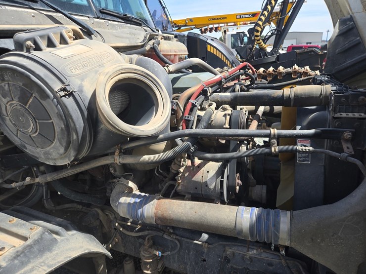 2007-massey-ferguson-8-image-47