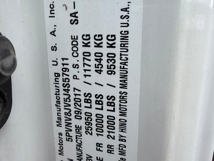 2018-hino-338-image-19