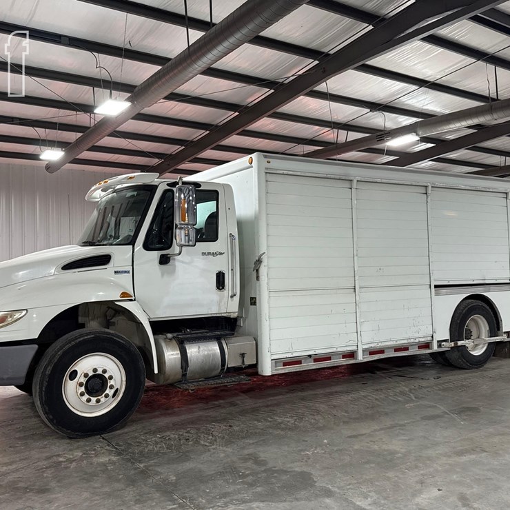 2014 INTERNATIONAL DURASTAR 4400