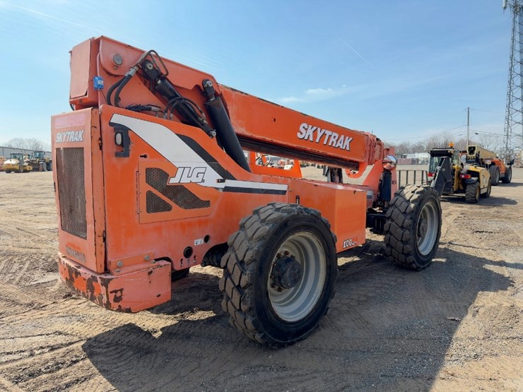 2014-sky-trak-10054-image-5