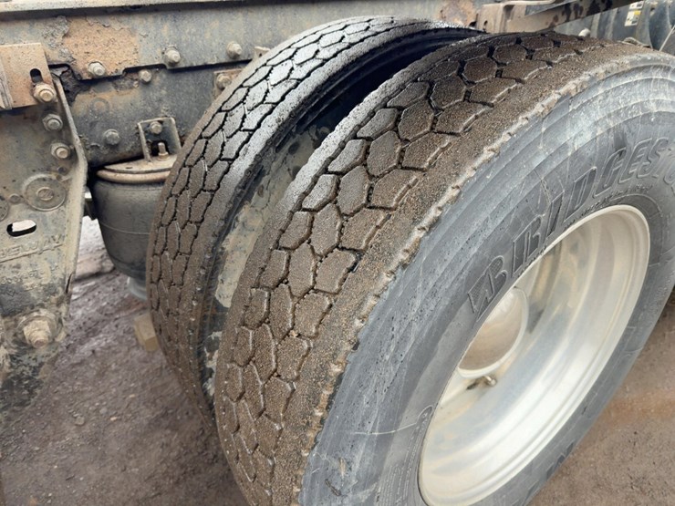 2003-kenworth-t800-image-18