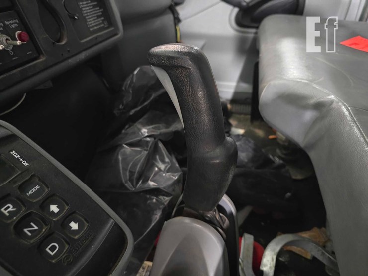 2007-international-durastar-4300-image-15