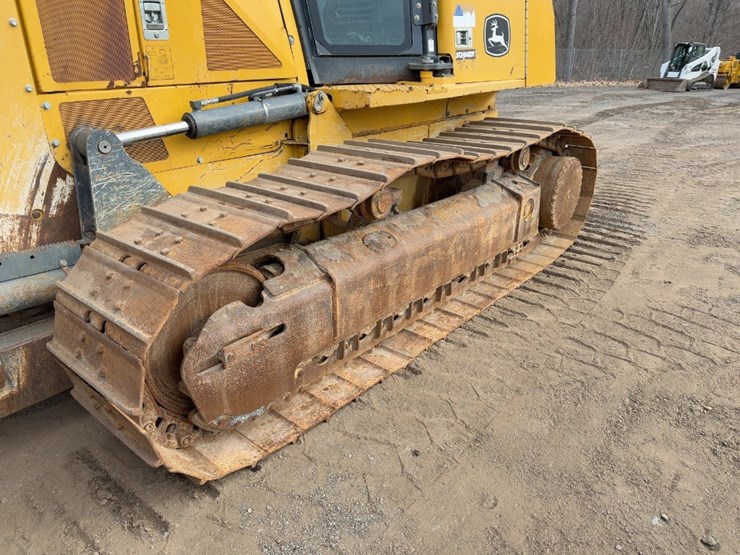 2014-deere-750k-lgp-image-27