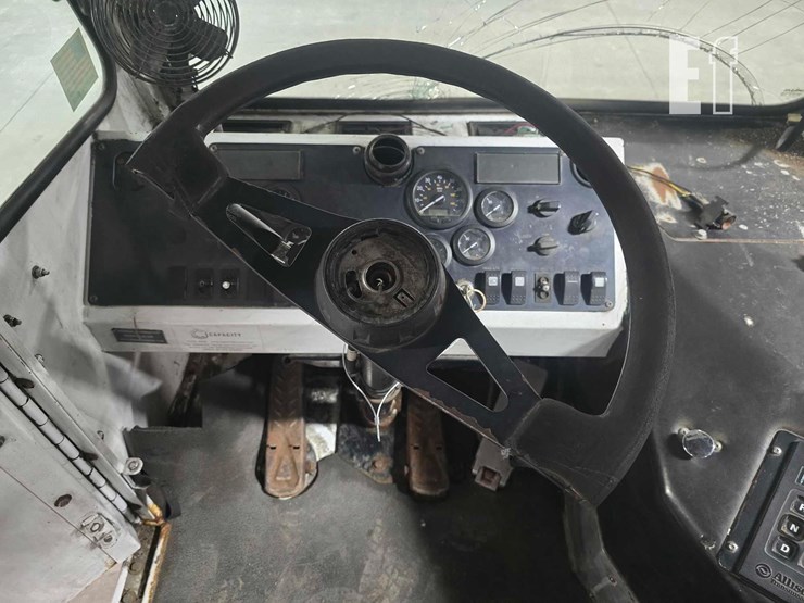 2017-capacity-tj5000-image-10