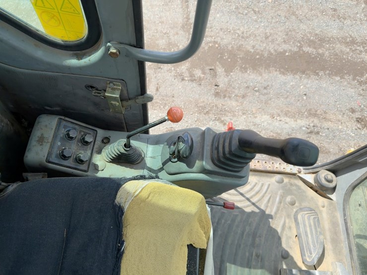 2008-volvo-ec55b-image-37