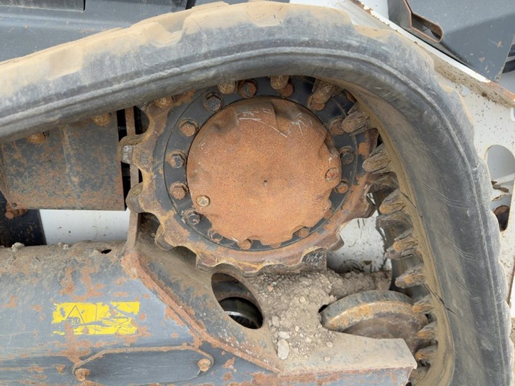 2022-bobcat-t66-image-16