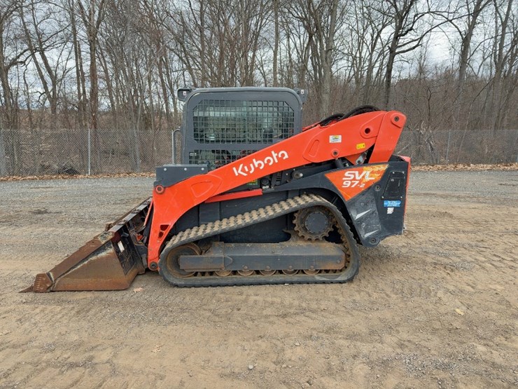 2021-kubota-svl97-2-image-2