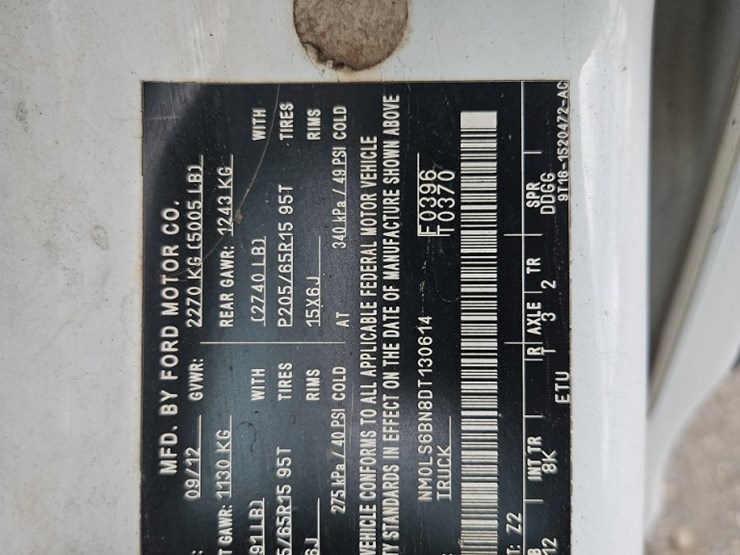 2013-ford-transit-image-21