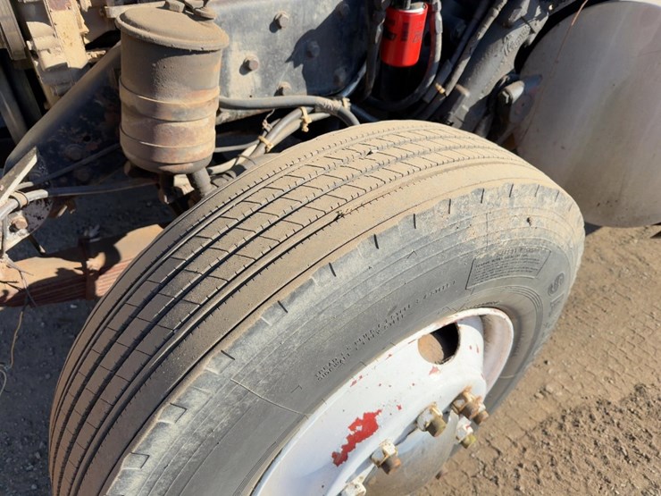 1978-kenworth-w900-image-9