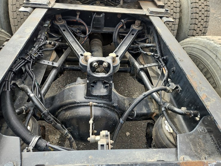 2007-kenworth-t800-image-24