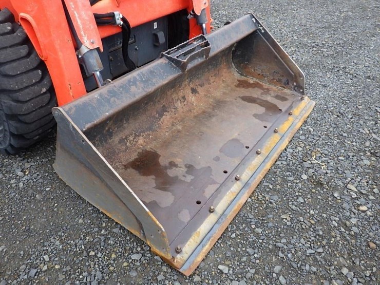 2020-kubota-ssv65-image-14