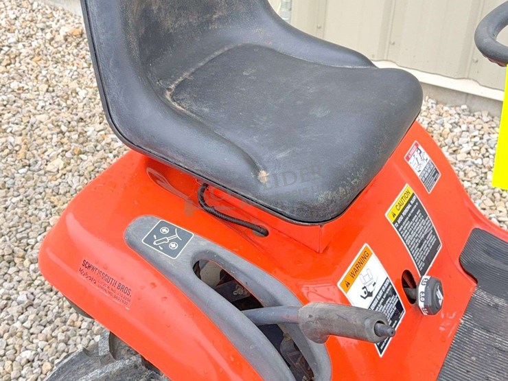1997-kubota-t1760-image-17