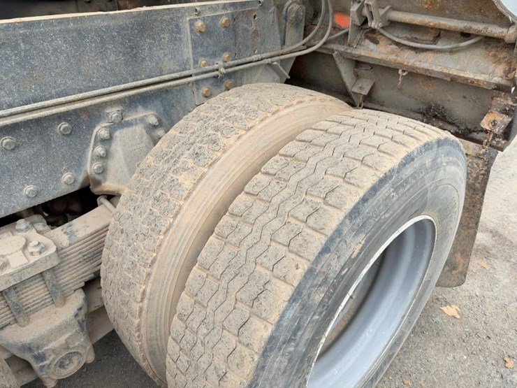 1986-kenworth-c510-image-19