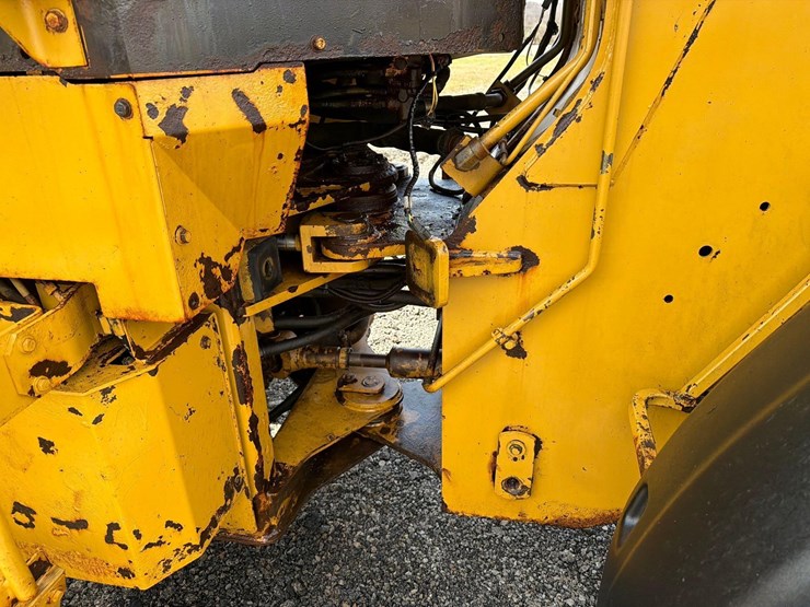 caterpillar-924g-image-9