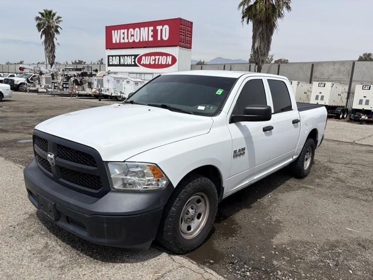 2016-dodge-1500-image-1