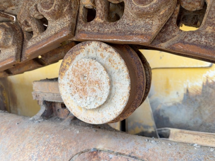 2014-deere-750k-lgp-image-16