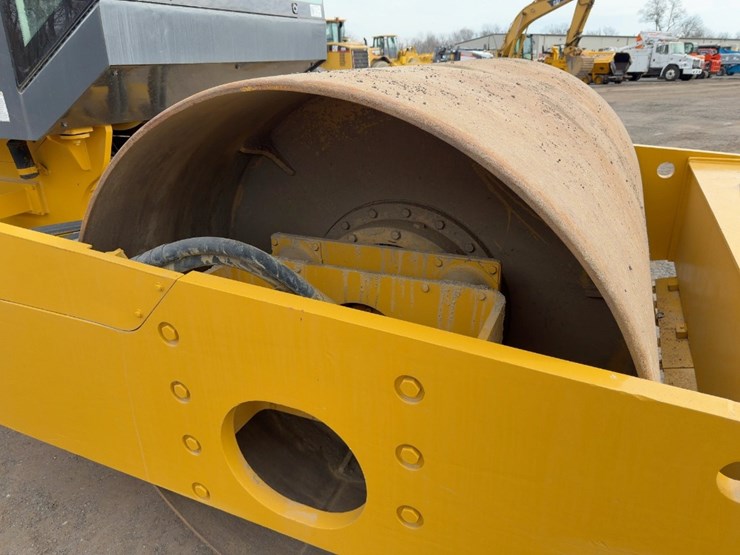 2012-liugong-612h-image-8