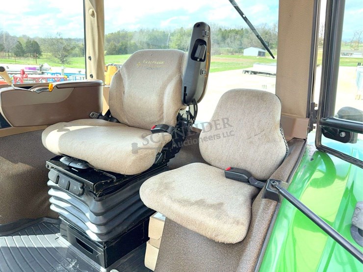 john-deere-200-image-72