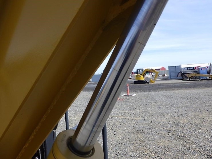 mitsubishi-mxr30-image-25