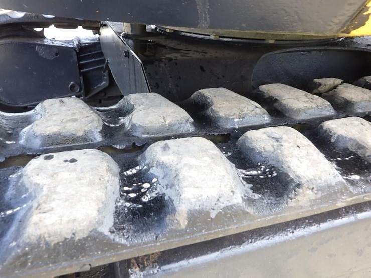 komatsu-pc28uu-image-28