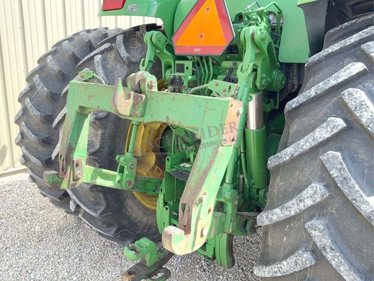 john-deere-200-image-43