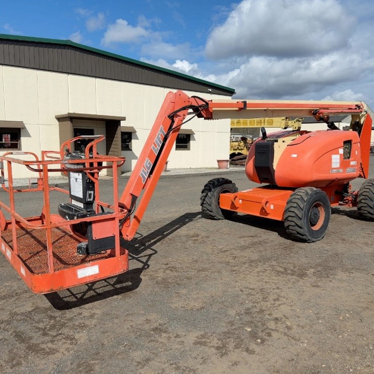 2003 JLG 600AJ