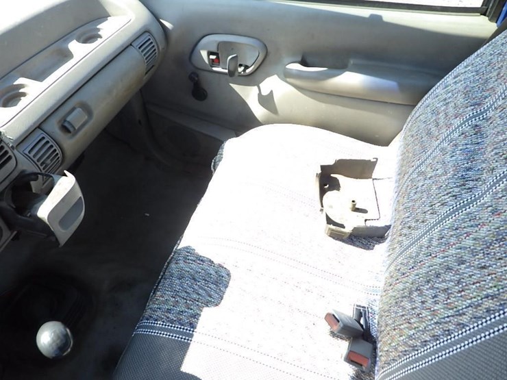 1996-gmc-3500-image-33