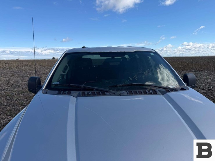 2018-ford-f150-image-9