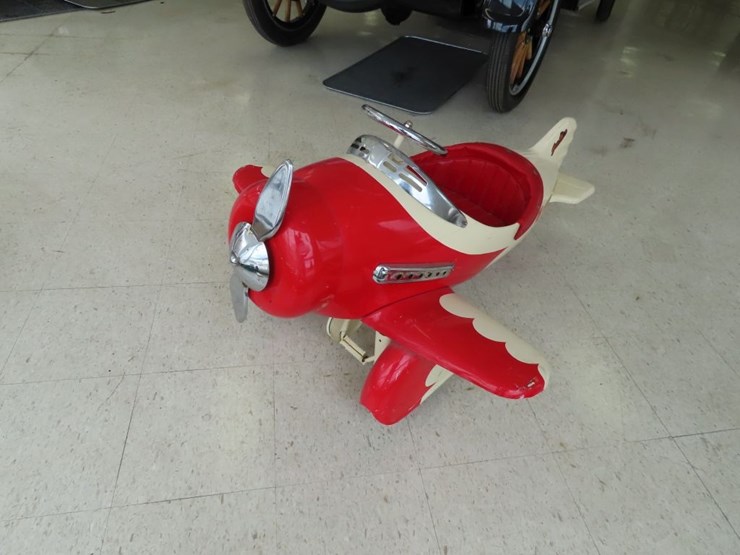 pedal-airplane-image-5