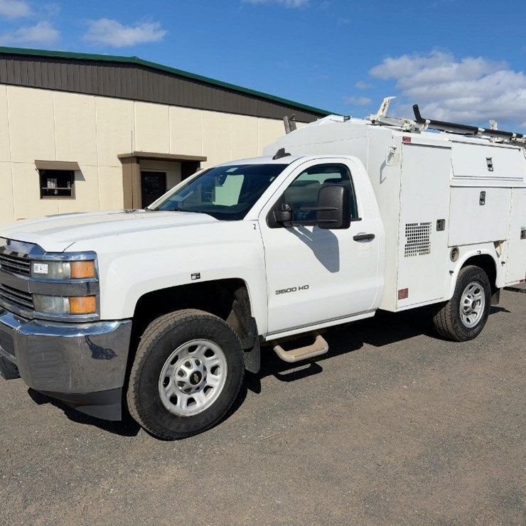 2015 CHEVROLET SILVERADO 3500HD