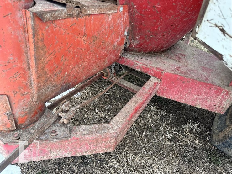 international-1150-image-15