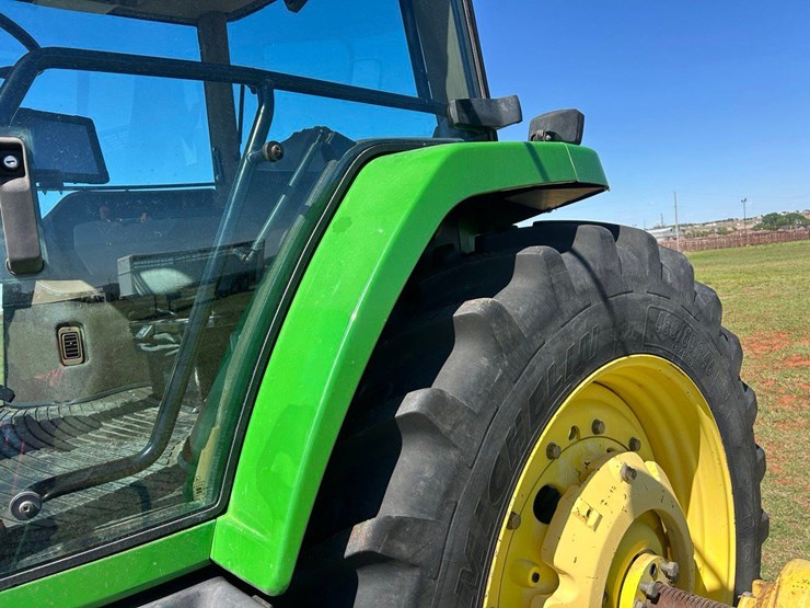 1995-john-deere-8400-image-13