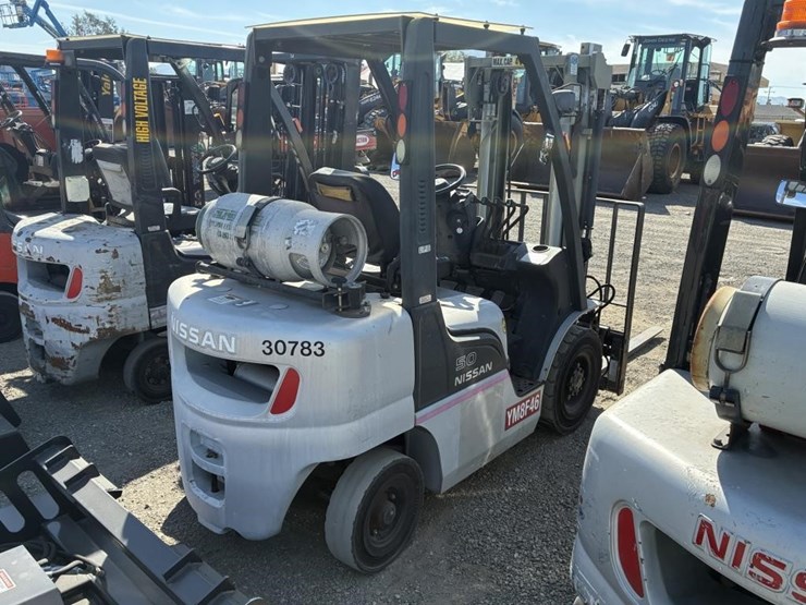 2007-nissan-mplf2025lv-forklift-image-3