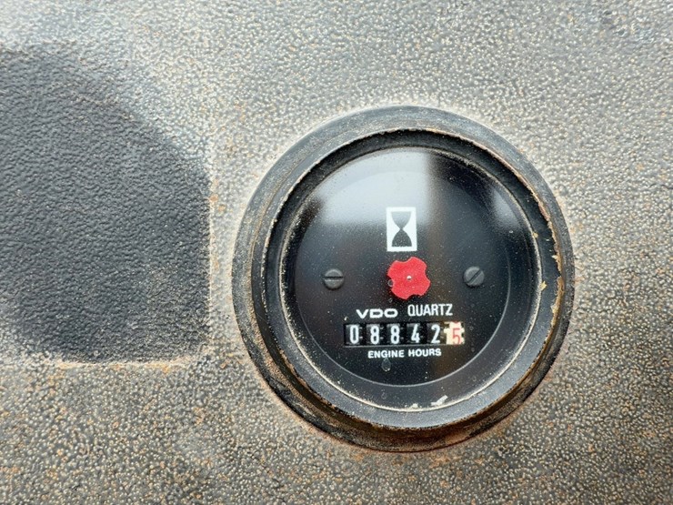 1994-akerman-ew200-image-30