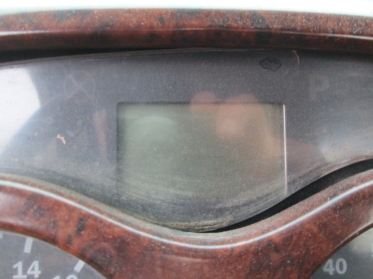 #46168-•-inop-2006-mack-613-vision-t/a-daycab-truck-tractor-1m1ak06yx6n010204-image-47