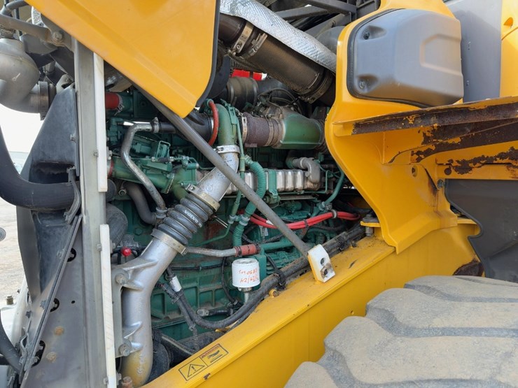 2013-volvo-l70g-image-20