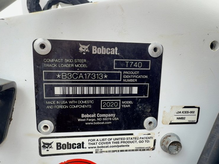 2020-bobcat-t740-image-27