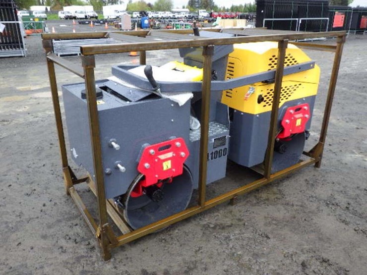 2026-sdlool-1000-vibratory-smooth-drum-roller-image-3