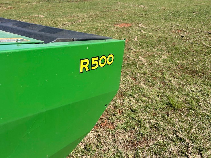 2022-john-deere-w235m-image-42