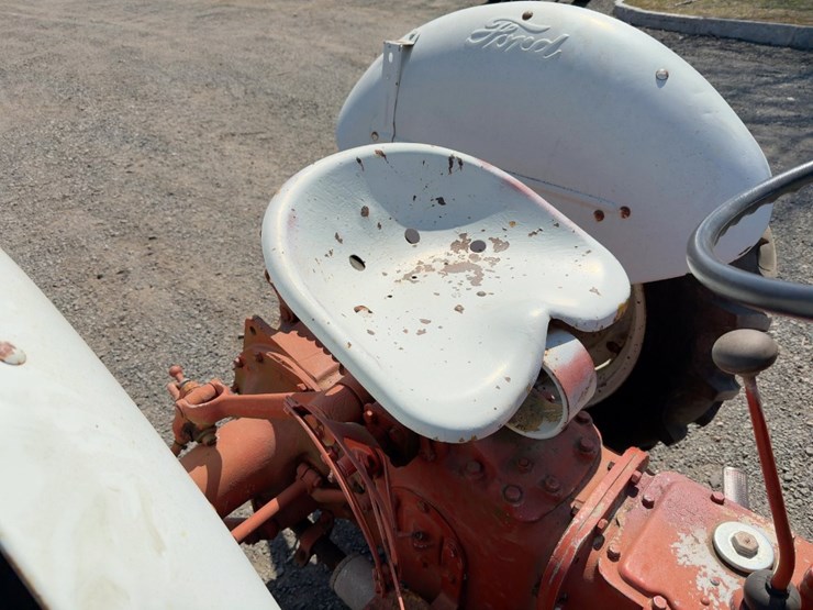 ford-tractor-image-14